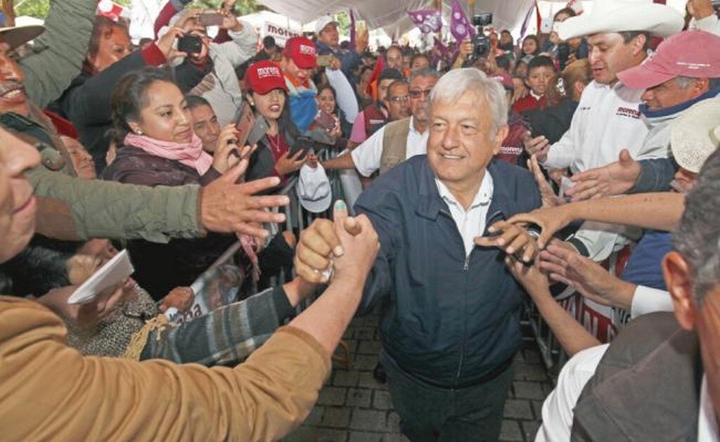 Andrés Manuel López Obrador, candidato de la coalición Juntos Haremos Historia, realizó una gira proselitista por Tenancingo, Estado de México, donde convivió con sus simpatizantes (JORGE ALVARADO. EL UNIVERSAL)