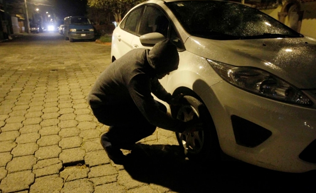 Robo de autos disminuye 11% en 2019: AMIS