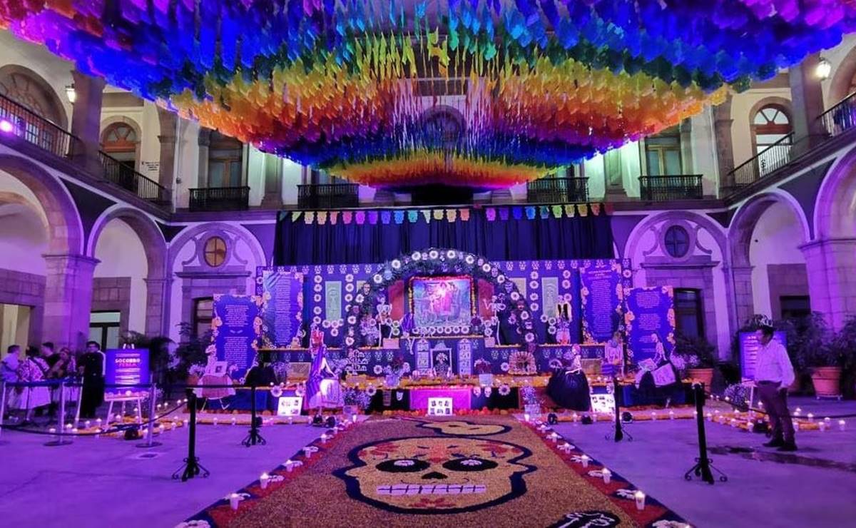 Altares monumentales de Día de Muertos volverán a SLP; dependencias alistan exhibición