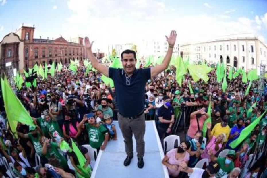 Cabildo de San Luis Potosí aprueba dar licencia definitiva al cargo a regidor