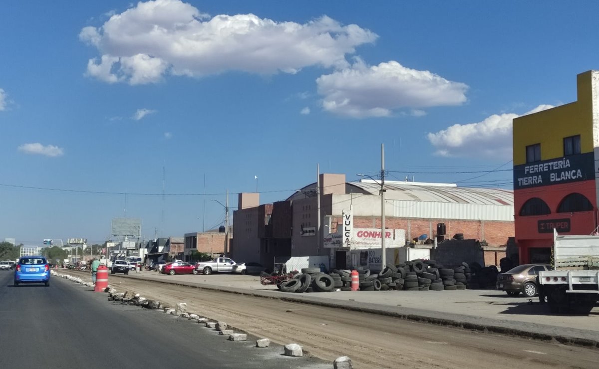 Constructoras trabajan aún con el 50 por ciento de las plantillas laborales en SLP