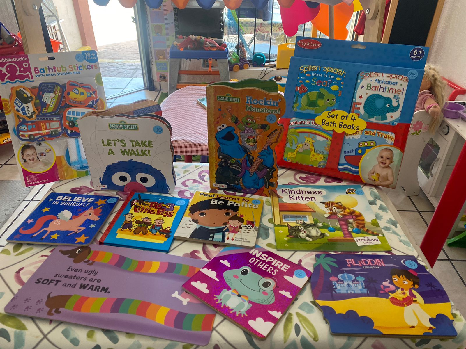 “Miky no puede dormir”, el nuevo libro infantil de la potosina Fabiola Amaro. Foto:  Xochiquetzal Range