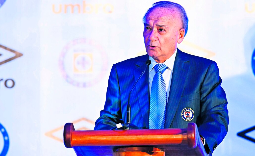 Cooperativa Cruz Azul informa que juez ordenó destitución de Guillermo Álvarez