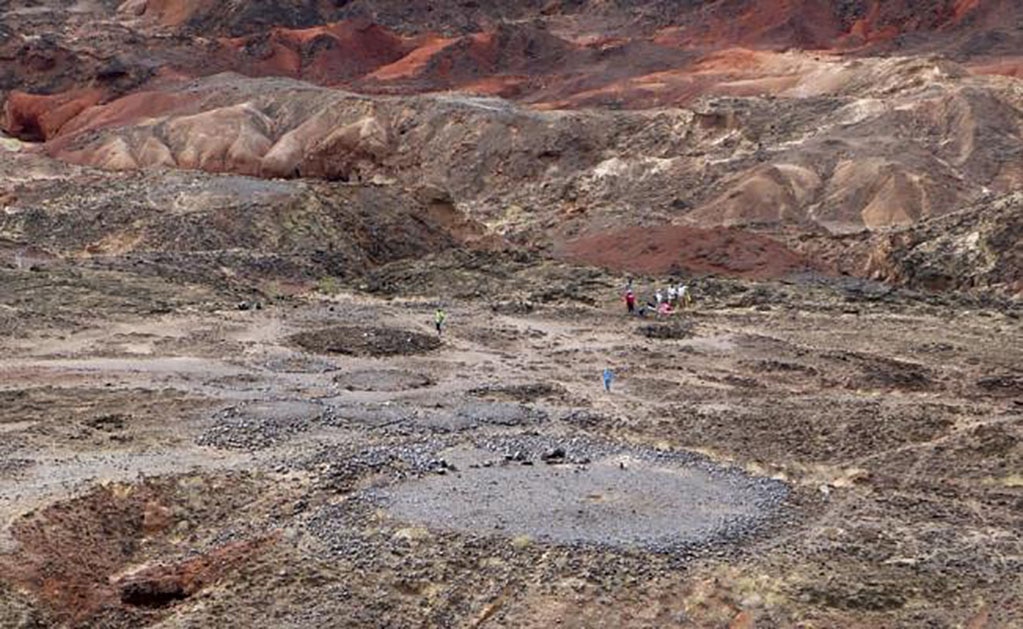 Hallan en Kenia antiguo cementerio monumental
