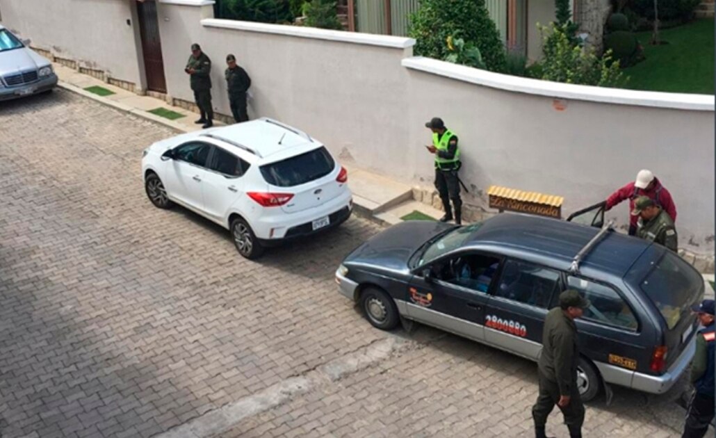 "No habrá diálogo entre cancilleres si no retiran asedio", asegura subsecretario de SRE