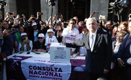  AMLO vota en consulta por nuevo aeropuerto