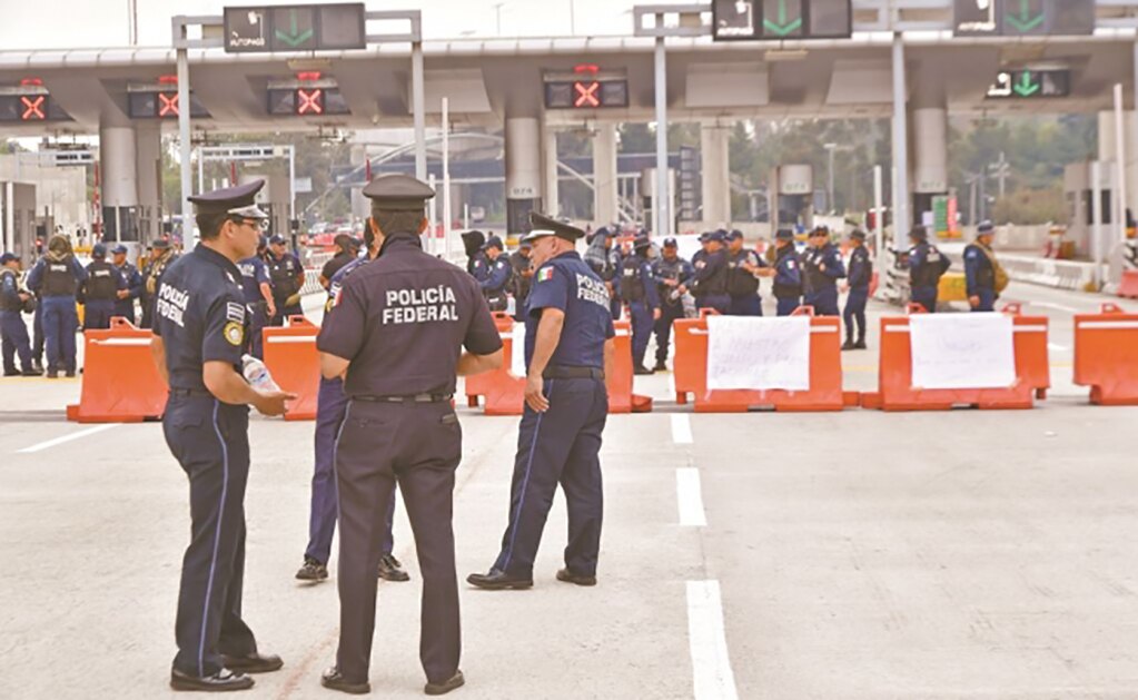Chocan Calderón y la 4T por protestas de la Policía Federal