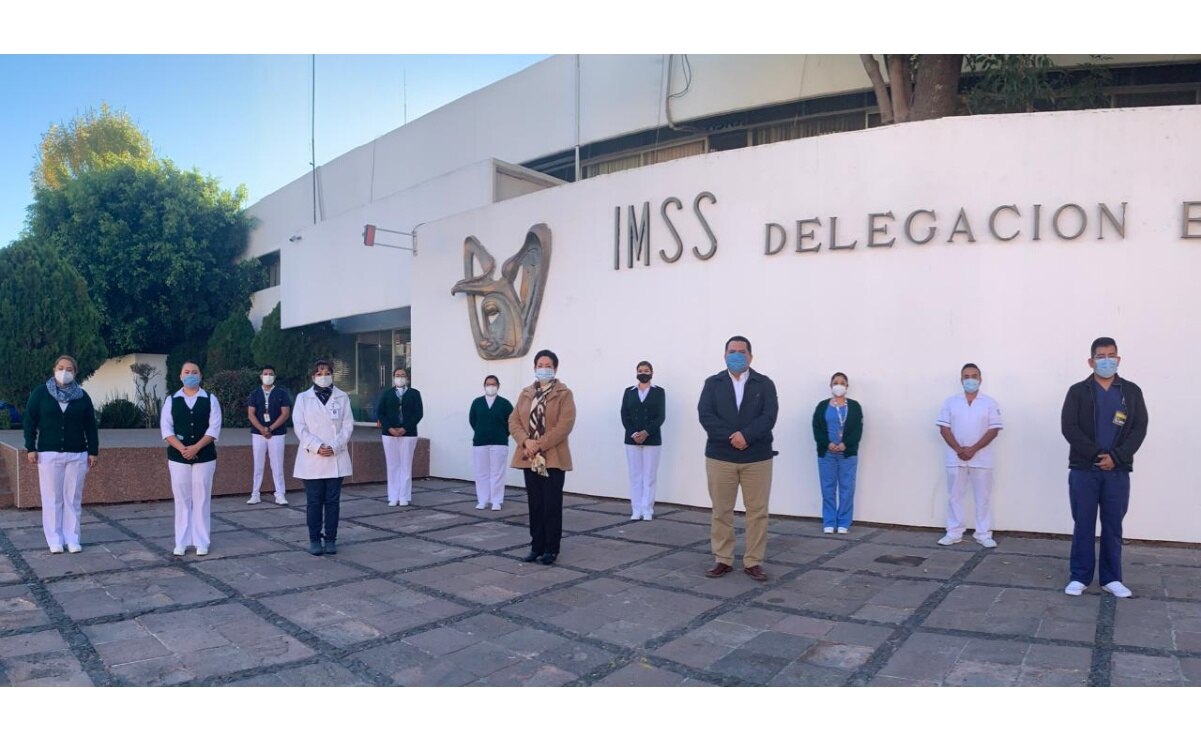 Parten a CDMX 9 empleados potosinos del IMSS; apoyarán en operación “Chapultepec”