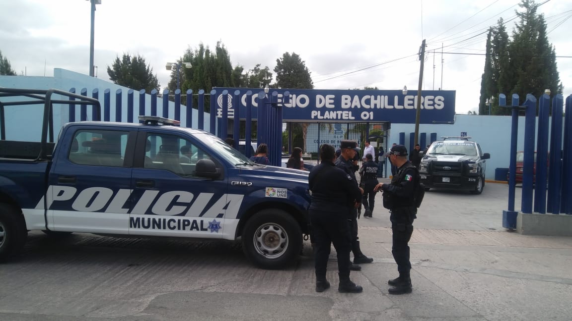 Cobach suspende clases por alerta falsa de bomba