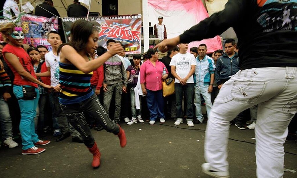 Prohibirán bailes callejeros durante fiestas de fin de año