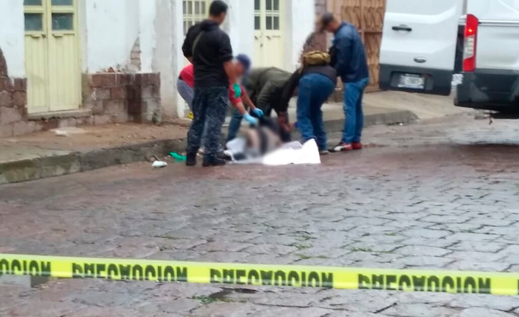 Abandonan cadáver en Barrio de Tlaxcala
