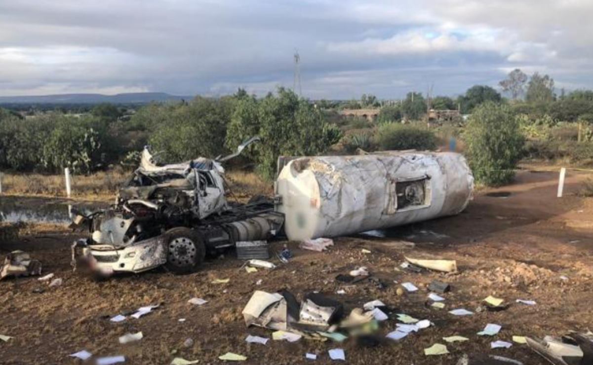 Por accidente, cierran circulación en la carretera Querétaro-San Luis Potosí