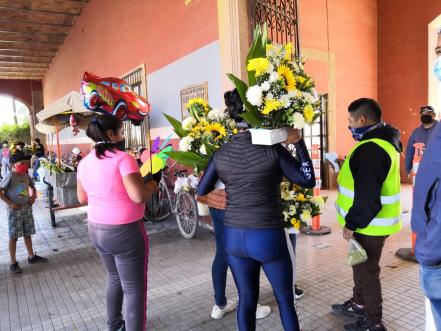 Previo al cierre, más de seis mil visitaron panteones municipales de SLP