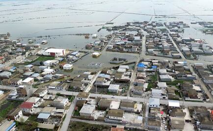 Evacúan a miles de iraníes por fuertes lluvias e inundaciones
