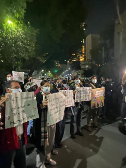 Rememoran al fotoperiosta potosino Daniel Castro durante vigilia en CDMX 