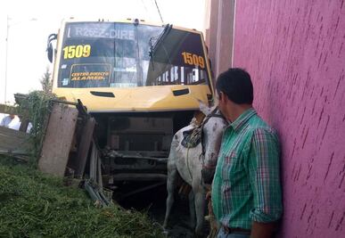 Camionero arrolla volanta
