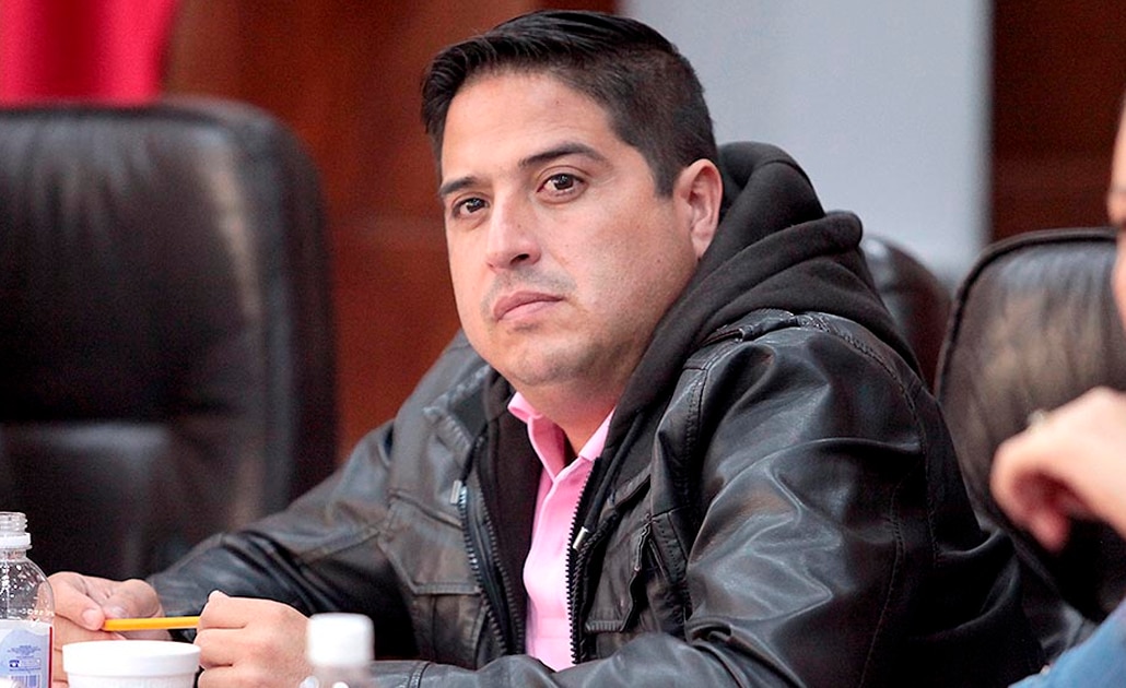 Calzada pedirá licencia por candidatura al II Distrito