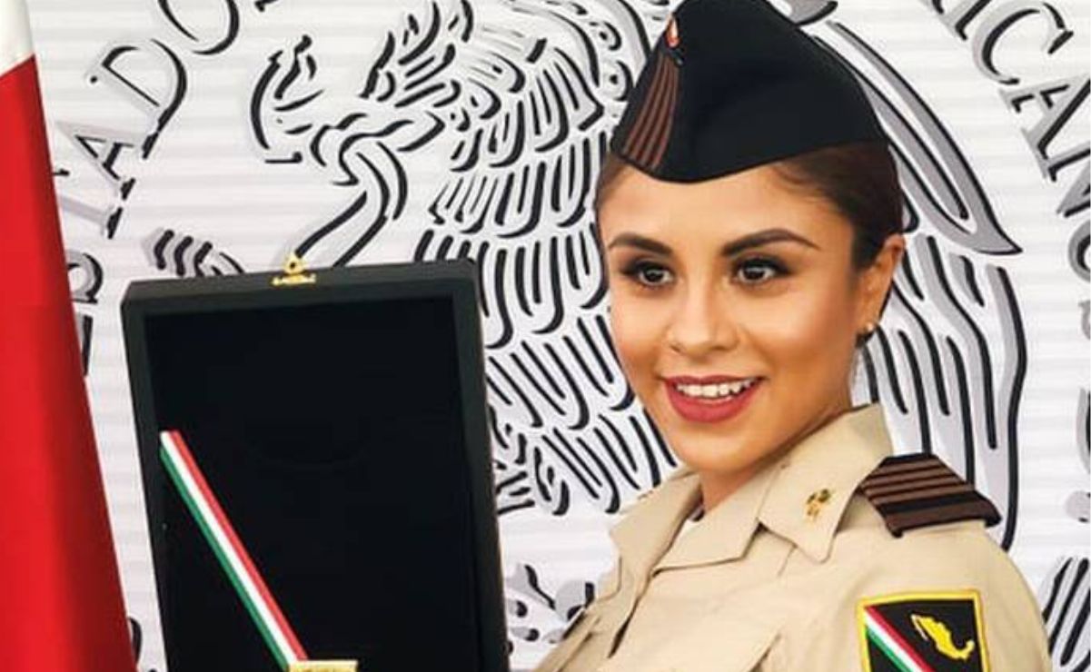Paola Longoria sigue en ascenso en su carrera militar