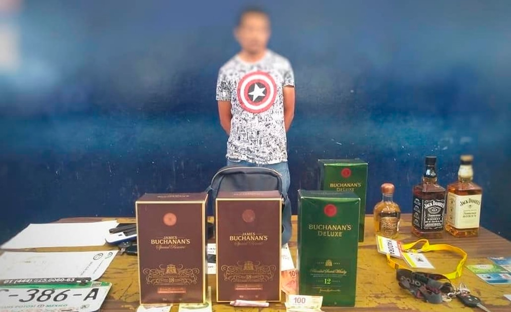 Taxista participa en asalto a OXXO