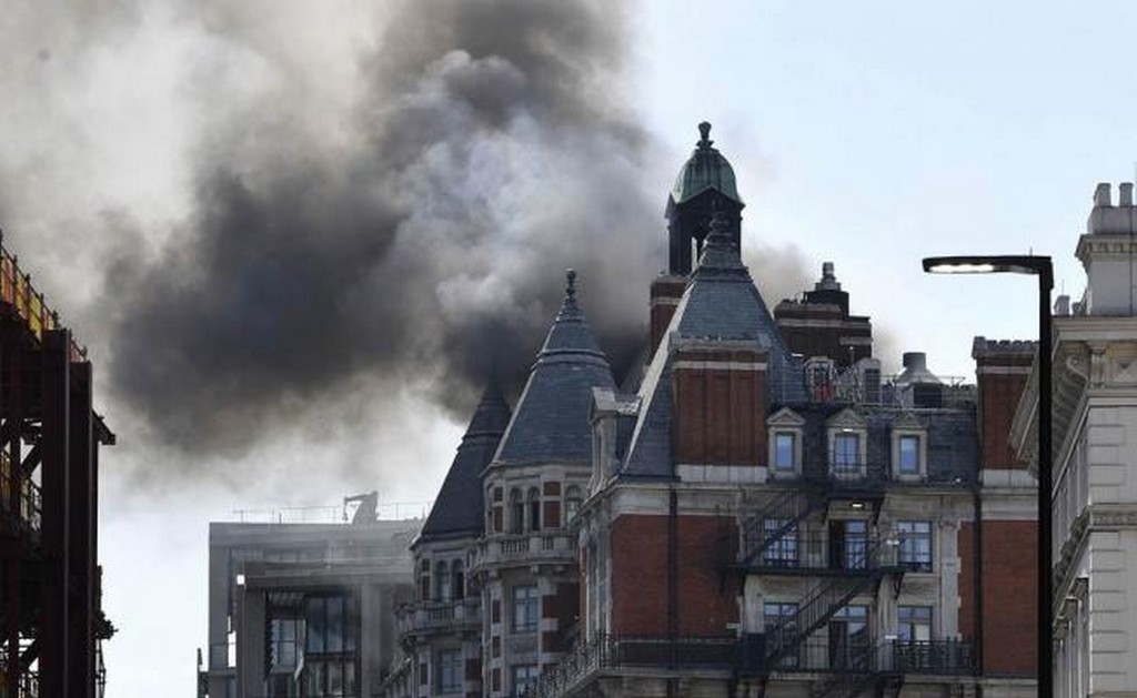 Incendio en un hotel 5 estrellas de Londres