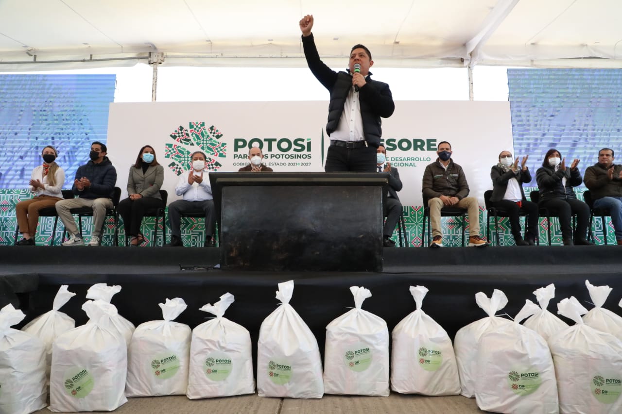 Programas sociales no sólo beneficiarán a quienes tengan “La Cumplidora” en SLP