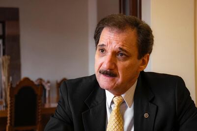 Regresan 32 mil estudiantes de la UASLP a sus actividades de forma virtual