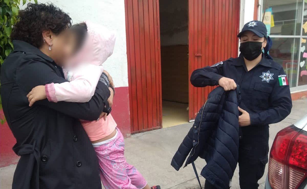 Policía de género resguarda a dos menores que deambulaban por avenida Constitución 