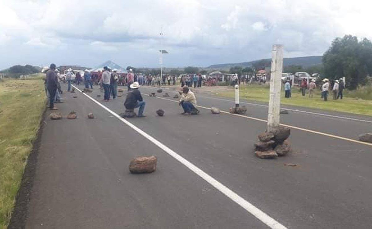Ejidatarios de Villa de Reyes bloquean acceso a parque industrial Logistik 