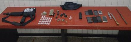 Desarticulan banda de asaltantes en Ciudad Satélite; les aseguran droga y armas 