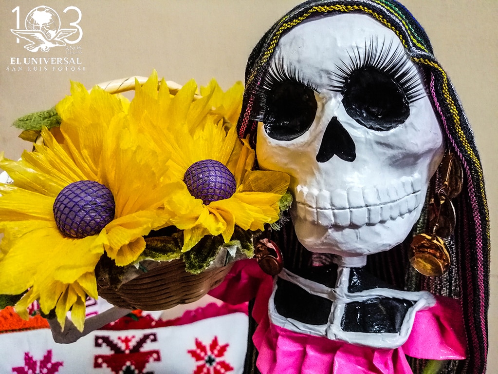 El boom de la moda artesanal mantiene vivos tejidos y colores mexicanos