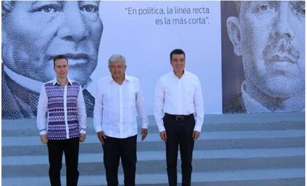  AMLO concluye gira de agradecimiento con reunión con Manuel Velasco