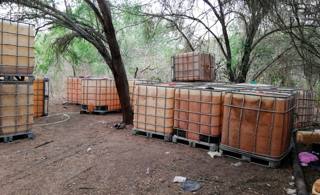 Aseguran 47 mil litros de gasolina en Ébano