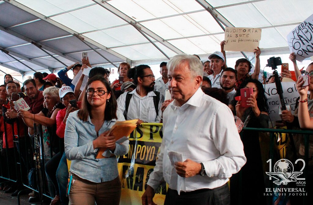 “¡Yo ya no soy de Morena!”, recalca AMLO desde SLP