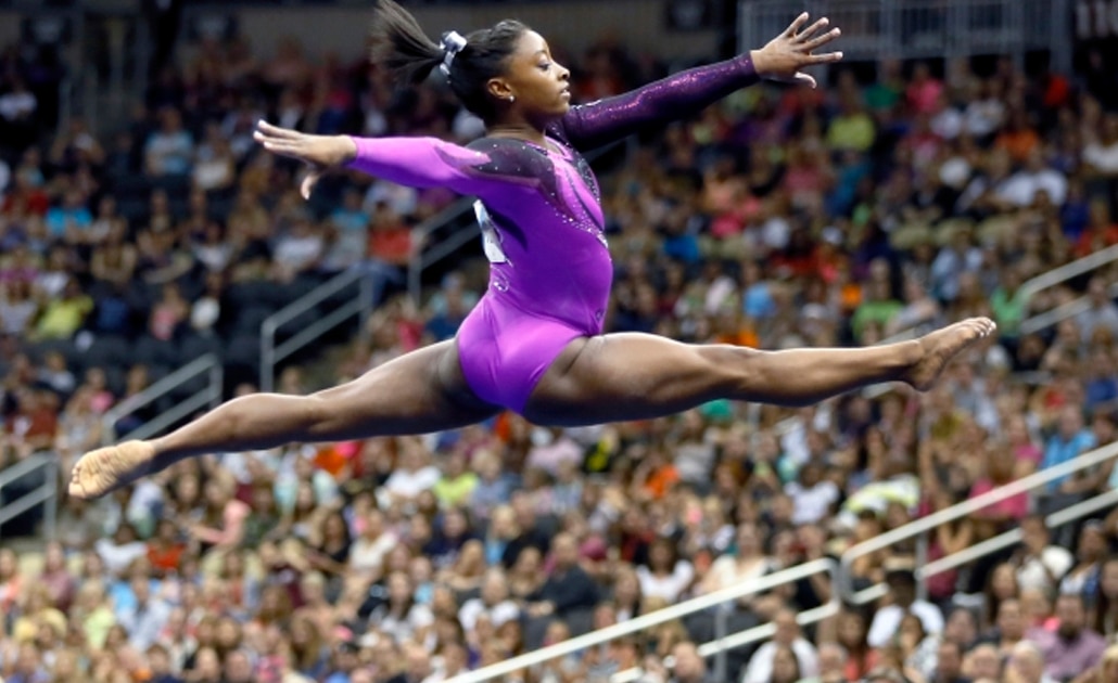 Hermano de Simone Biles, múltiple medallista olímpica, acusado de triple homicidio