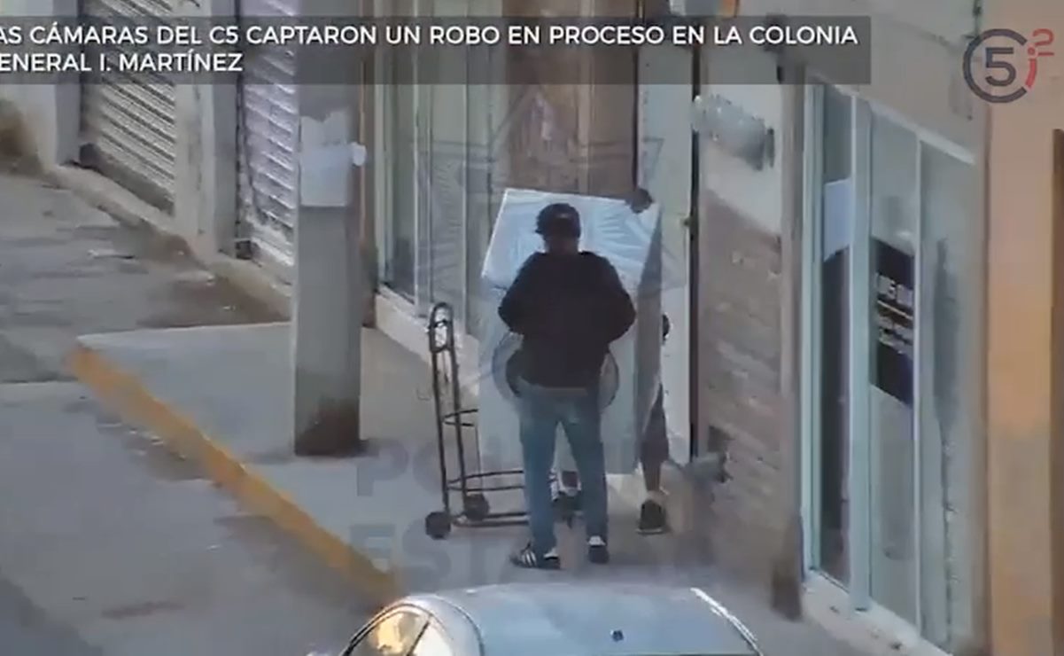 Caen tres presuntos ladrones de casa en SLP; ya se llevaban la lavadora. Captura de video