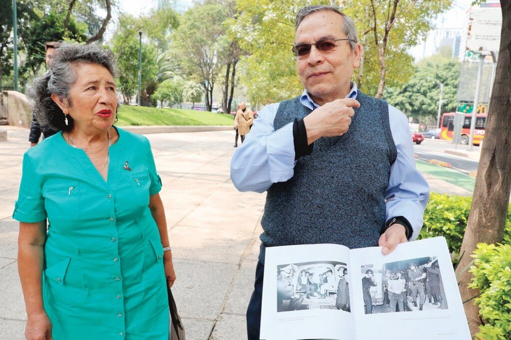 Zenaida Judith Ramos Martínez y Eleuterio Valles Gómez se conocieron en una protesta, se enamoraron, lucharon juntos, fueron detenidos, se salvaron de las balas el 2 de octubre en la plaza de las Tres Culturas y unieron sus vidas en 1968. (LUCÍA GODÍNEZ)
