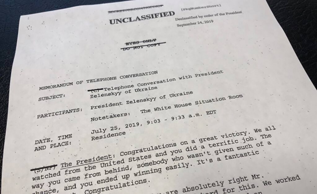 Instó Trump a Ucrania a investigar a Biden, según transcripción de llamada