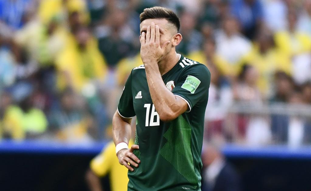 Héctor Herrera reaparece tras realizarse dos cirugías estéticas