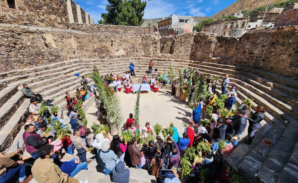 Celebración de Domingo de Ramos en Real de Catorce, SLP. Foto: Especial