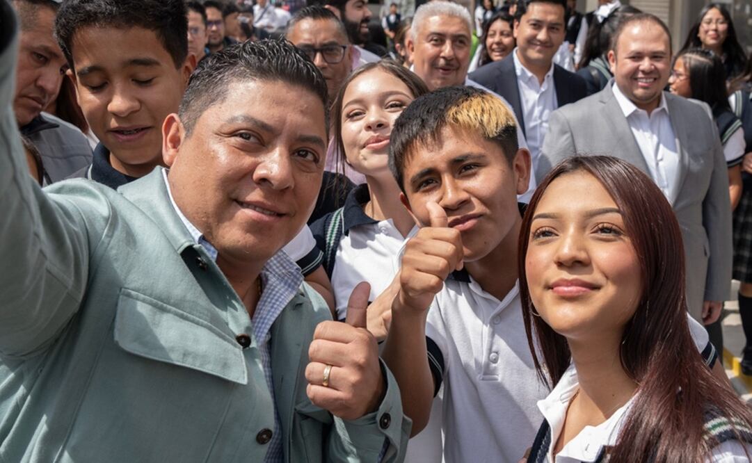 Gobierno de SLP ofrecerá titulación gratuita en las 4 regiones del estado. Foto: Especial