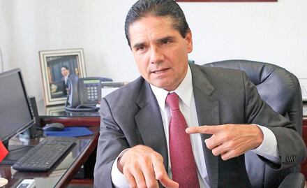 Fustigan PAN y PRD a Aureoles por su respaldo a Meade