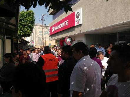 Realizan simulacro de sismo en Edificio EME