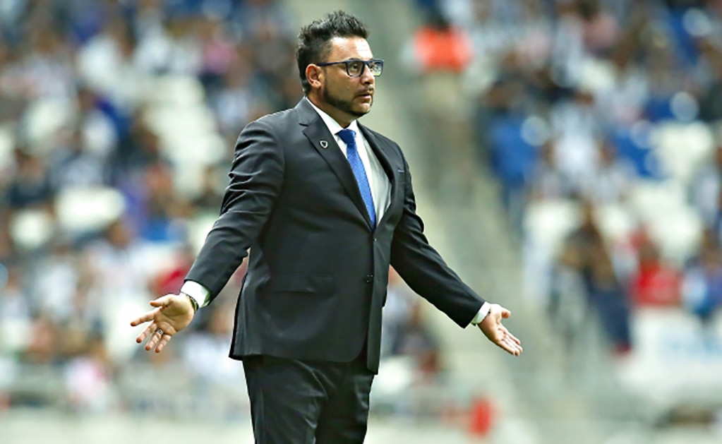 Lleva la delantera Antonio Mohamed para dirigir a Cruz Azul