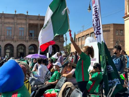 Con caras largas y abucheos, así vivieron los potosinos el México VS Arabia Saudita