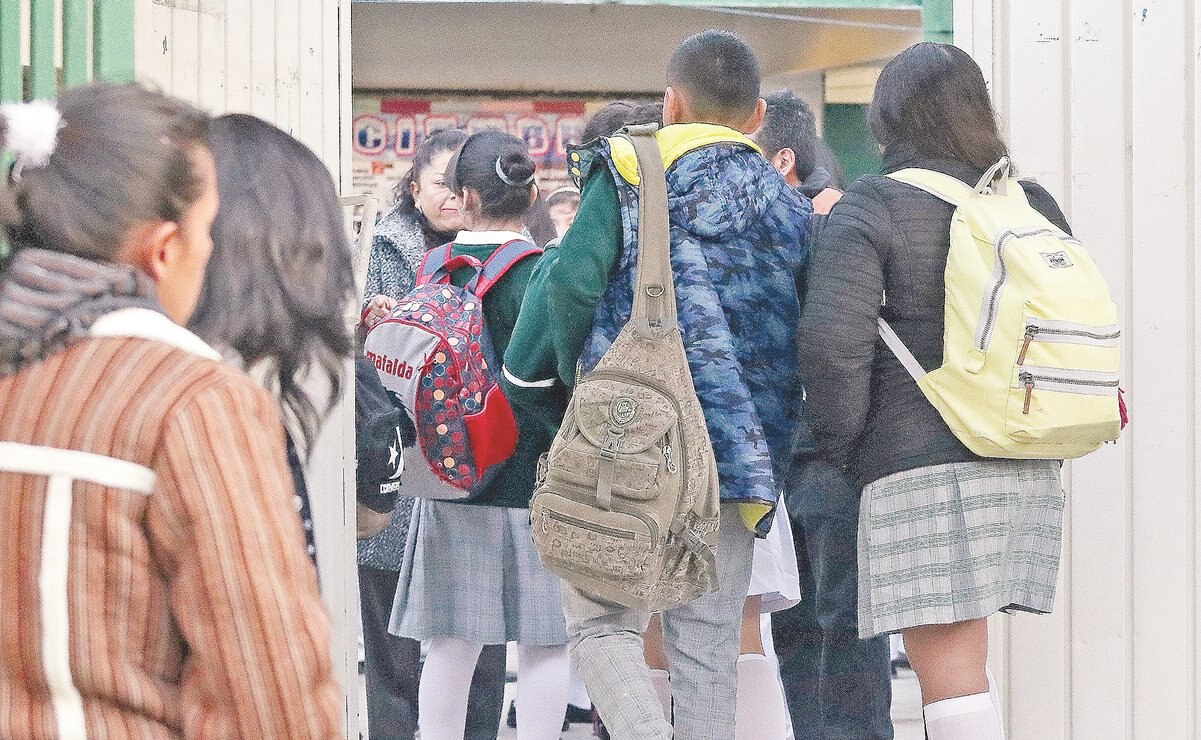 SEP suspende clases desde el 20 de marzo al 20 de abril