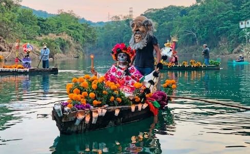 Canoas Xantoleras, una experiencia mística e imperdible de Día de Muertos en la Huasteca potosina