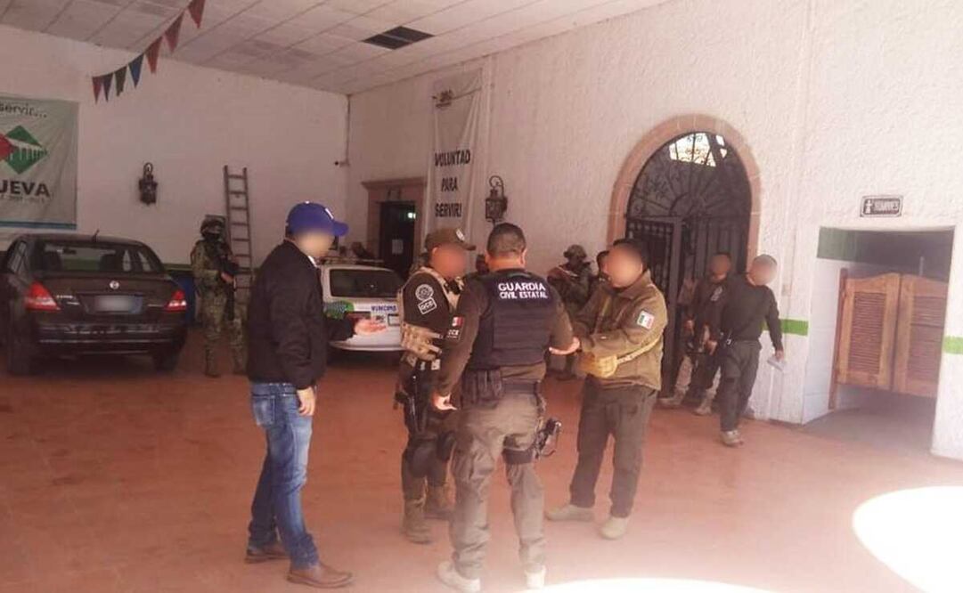 Detienen al director y 5 policías municipales de Tierra Nueva; les encontraron droga. Foto: Especial