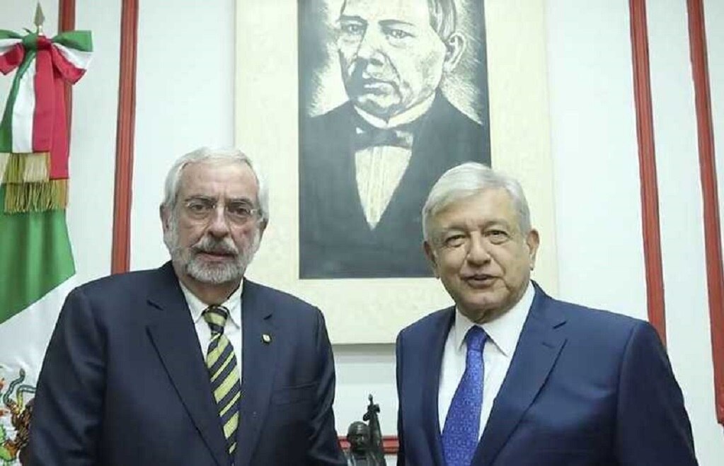 Pide AMLO a rector de la UNAM actuar por la vía legal y mantener autonomía