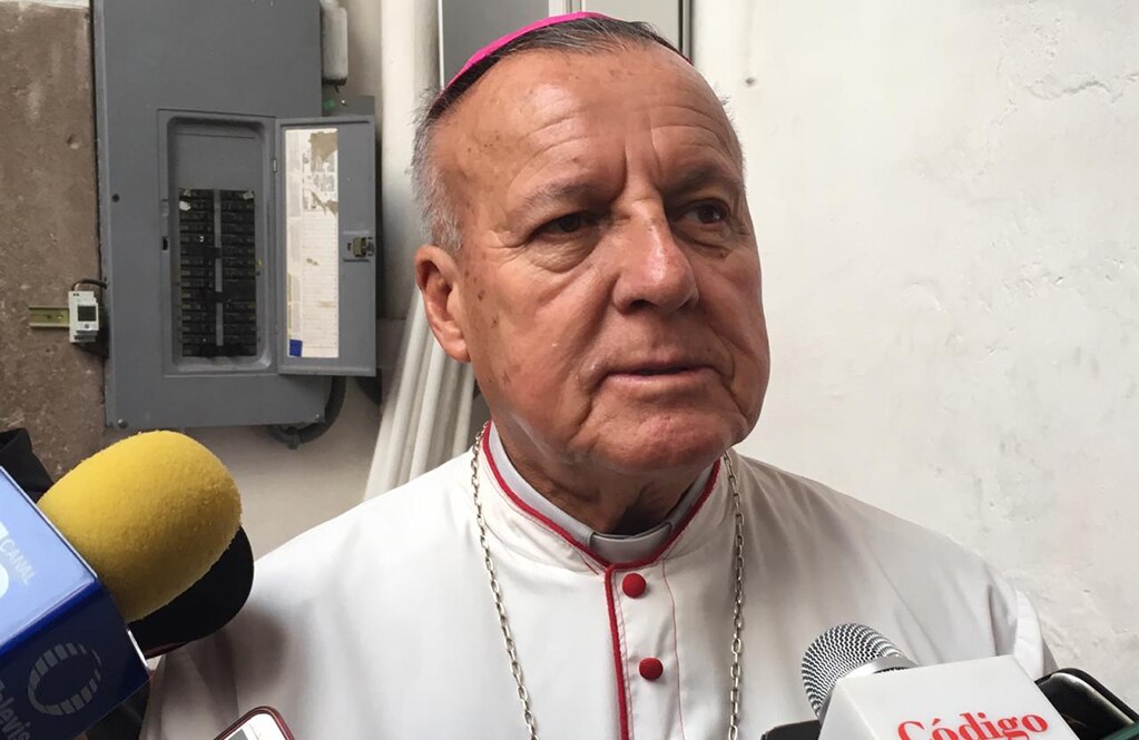 Diputados locales, lejos de entender concepto de austeridad: arzobispo 