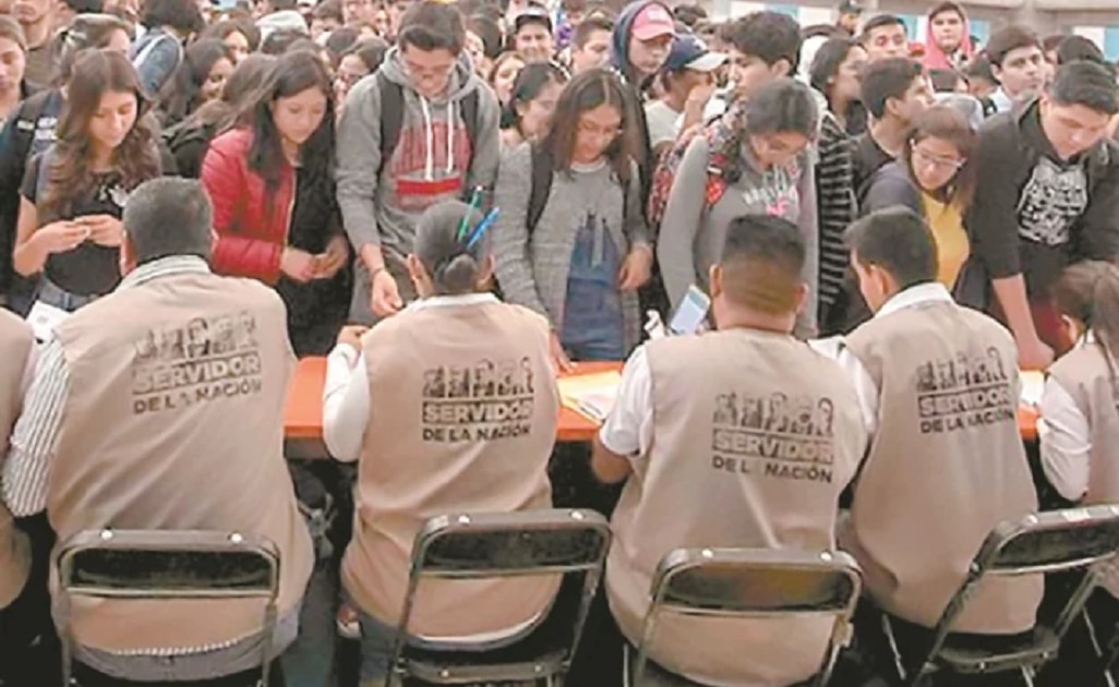 Narco y huachicol frenan entrega de apoyos sociales de AMLO